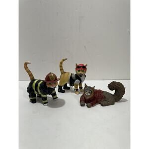 Hamilton Collection Lot Of‎ 3 figurines Cat Purr, Firefighter Biker & Meow Wolf